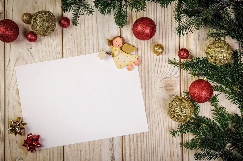 Более 20 тыс. писем отправили россияне Деду Морозу