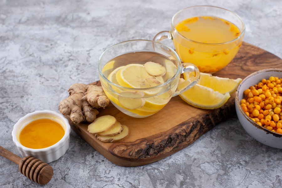 Пейте на здоровье: как приготовить чай, который защищает от простуды и ОРВИ лучше чеснока