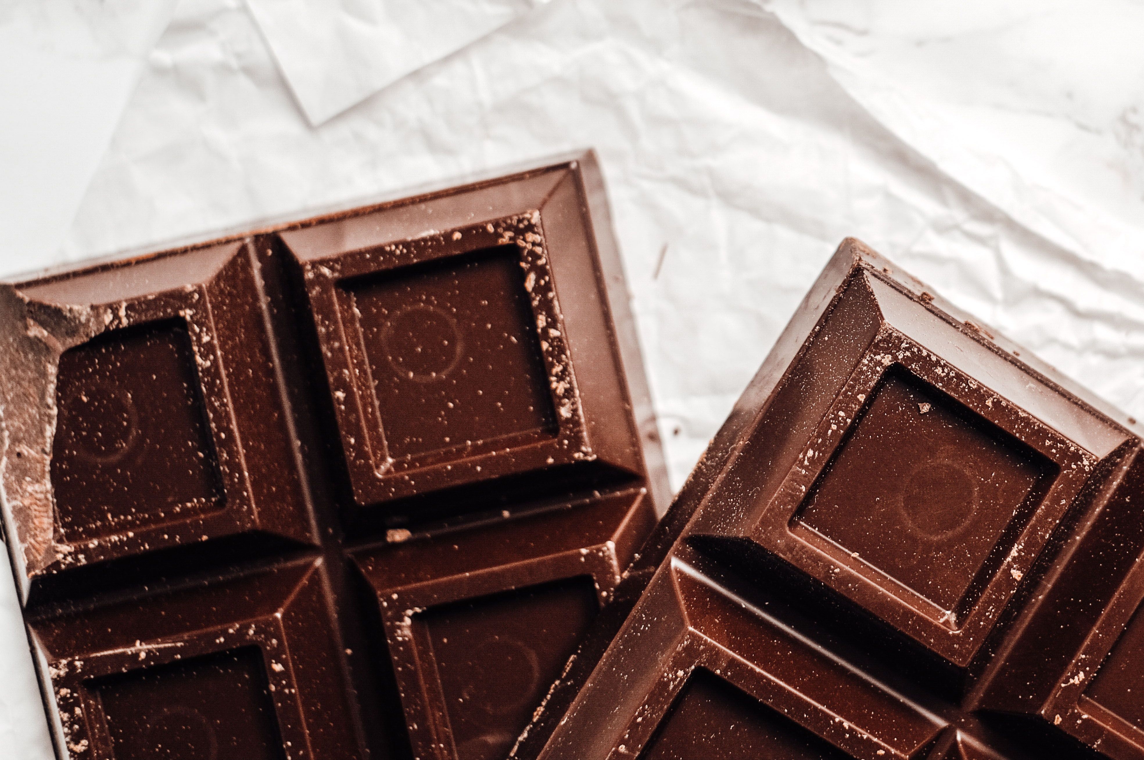 Шоколад квадрат. Шоколад квадратиками. Плитка шоколад счастье. Райский квадрат шоколад. Что надо шоколада.
