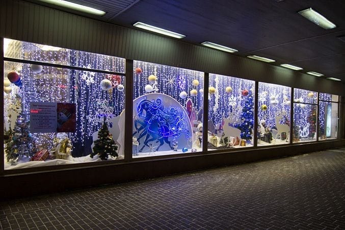 Елка обязательна: в одном из округов Краснодара разработали стандарты новогоднего оформления