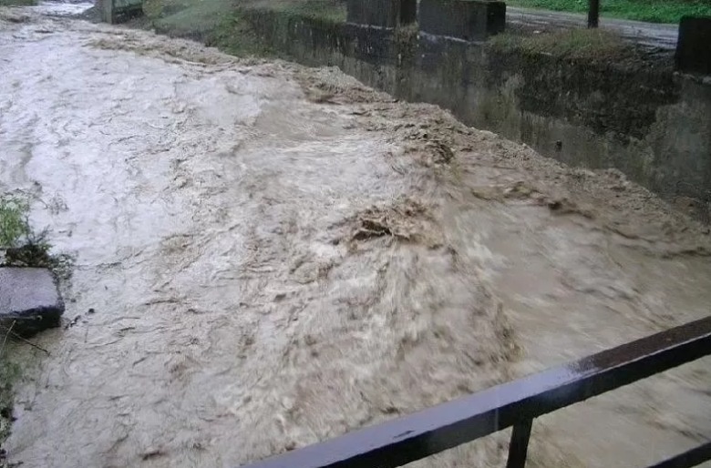 Из-за дождей в предгорных районах Кубани могут подняться реки