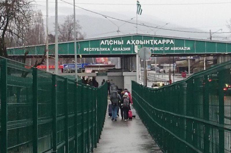 Гражданин Абхазии пытался пересечь границу в Сочи без паспорта