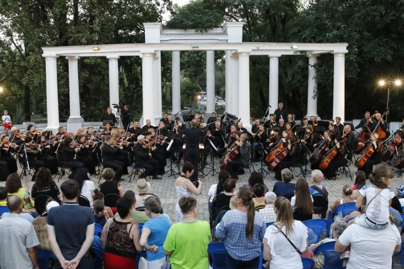Концерт под открытым небом: в Городском Саду Краснодара прозвучит музыка Вивальди и Моцарта