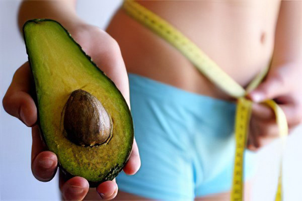 Там, где надо: как авокадо помогает вам похудеть в области живота