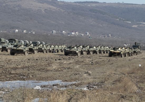 Десантники из Краснодарского края переброшены в Крым для отработки маневренной обороны