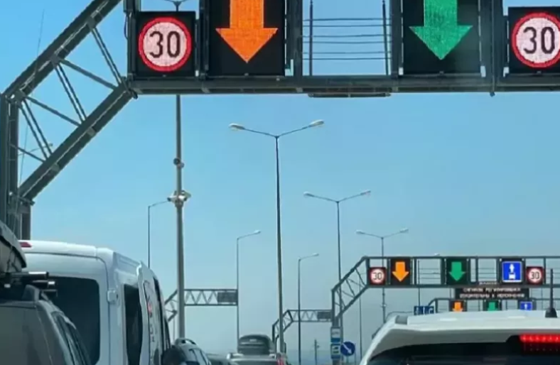 Какая обстановка на подъездах к Крымскому мосту