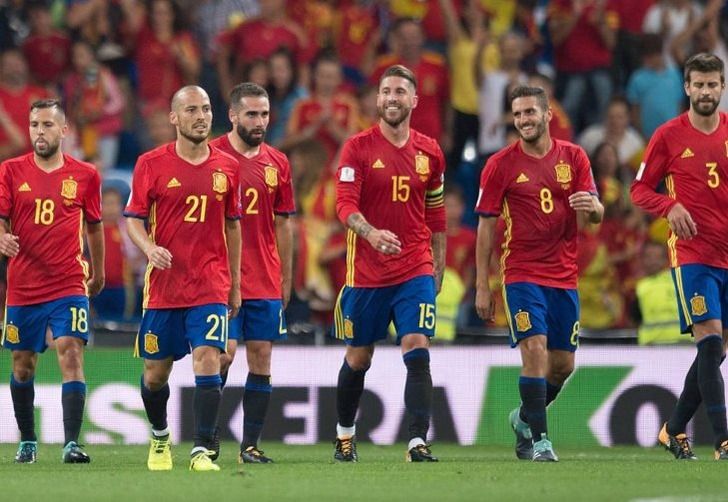 Сборная Испания по футболу прилетает в Краснодар 7 июня
