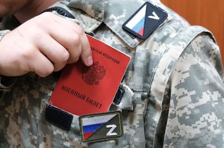 Добровольцы в России получат удостоверение ветерана боевых действий единого образца