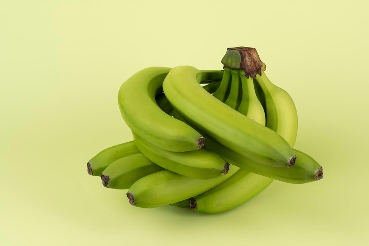 Врач Проворотова рассказала, что зеленые бананы действуют на кишечник как пребиотики