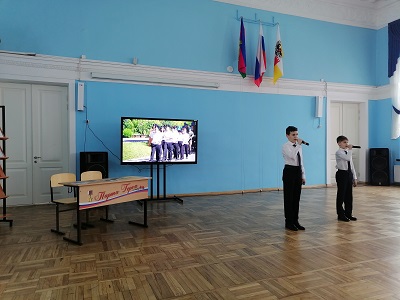 В Екатерининской гимназии №36 появилась «Парта героя»