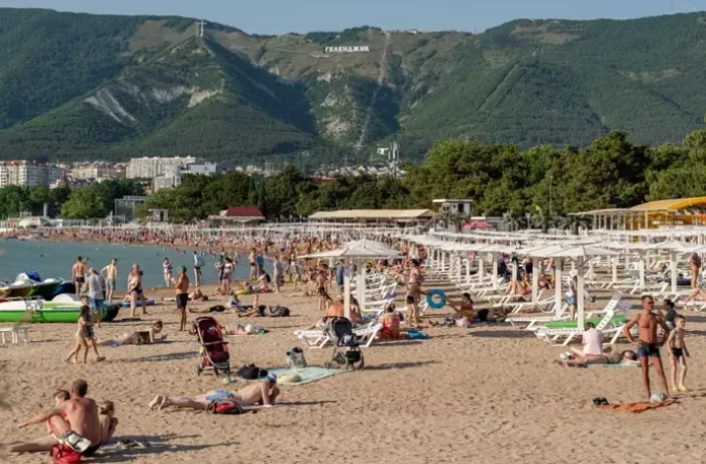 До +28 градусов: на каких курортах Краснодарского края самая теплая морская вода