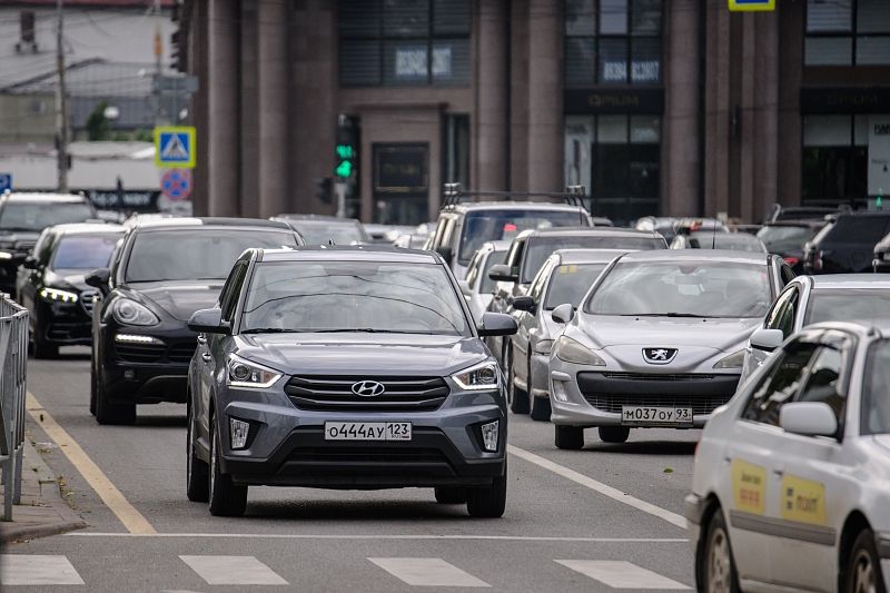 В России выросло число продаж легковых автомобилей с пробегом 