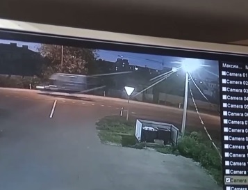 Момент падения самолета в Ейске попал на видео