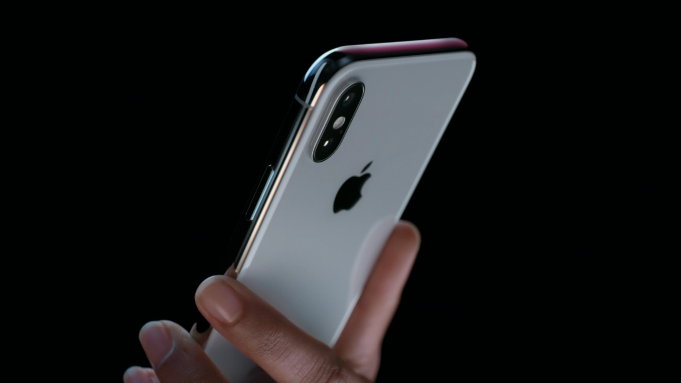 Последний эппл. Iphone x. Айфон 10 презентация. Iphone x в руке. Айфон 10 сверху.