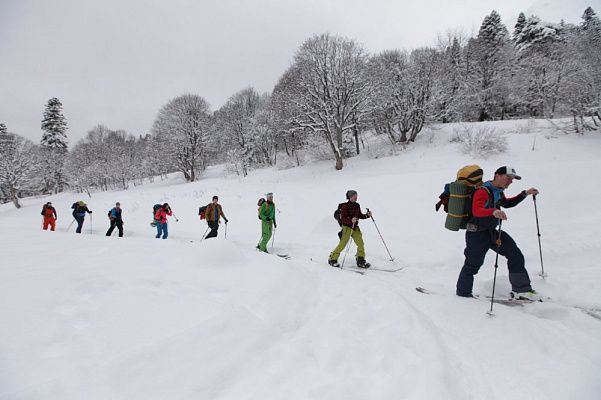 Пешком, на снегоступах и багги: новый зимний маршрут открыли в Кавказском заповеднике 
