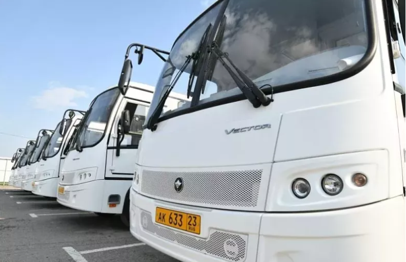 Более 17 тысяч единиц составил объем рынка новых автобусов в России