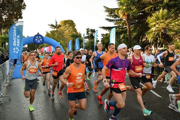 Около 9 тыс. человек примут участие в «Сочи-марафоне» и «Бокс-забеге»