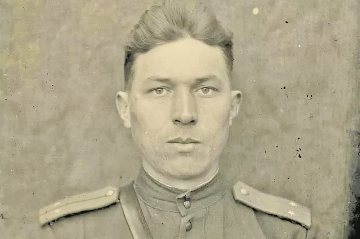 Станицу Отрадную освобожда- ли части 37-й армии, в рядах которой сражались местные жители, среди них был командир 295-1 стрелковой дивизии Михаил Молчанов