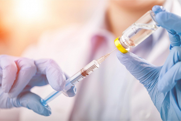 С начала сезона вакцинацию от гриппа прошли более 40% россиян 