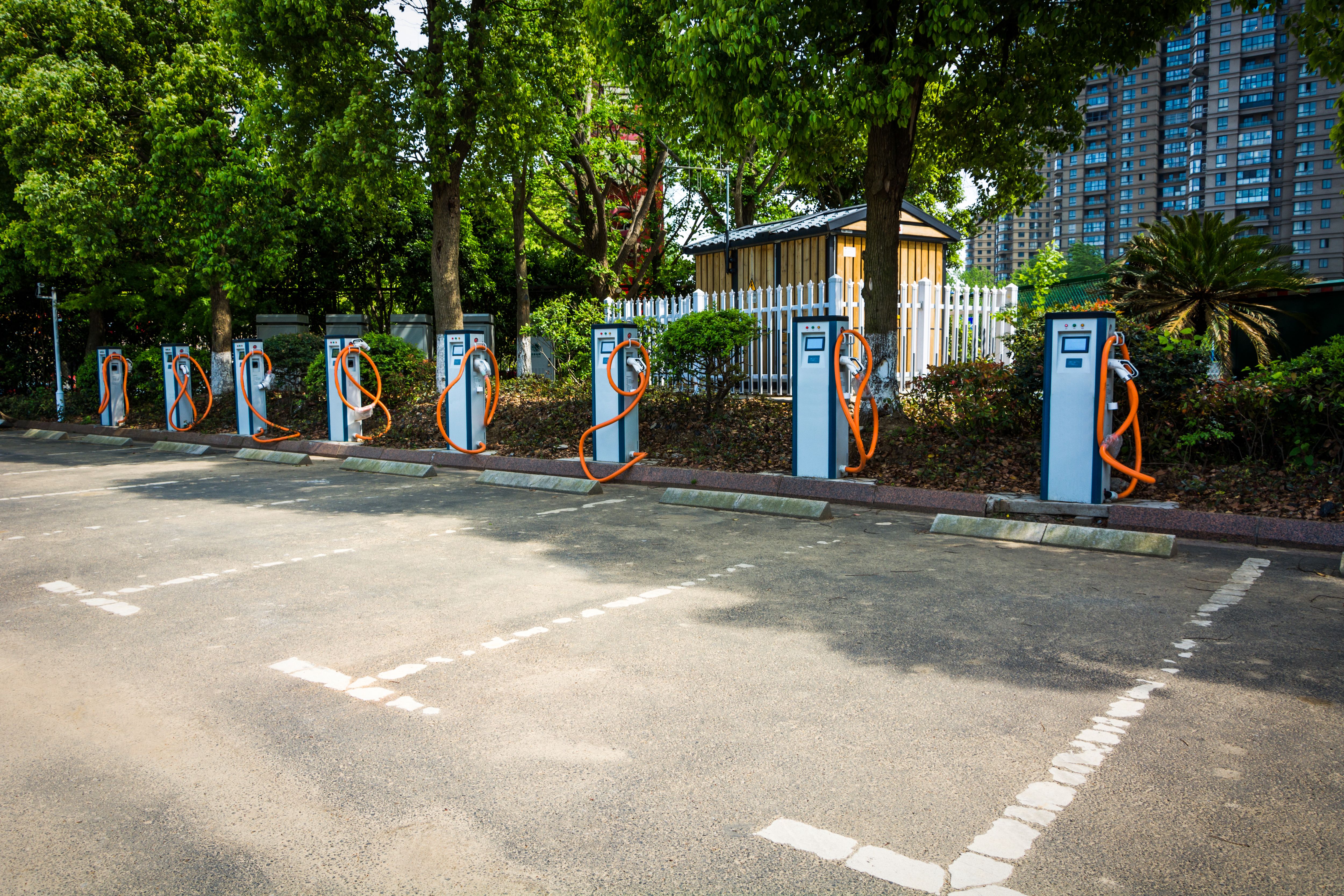electric-vehicle-parking.jpg