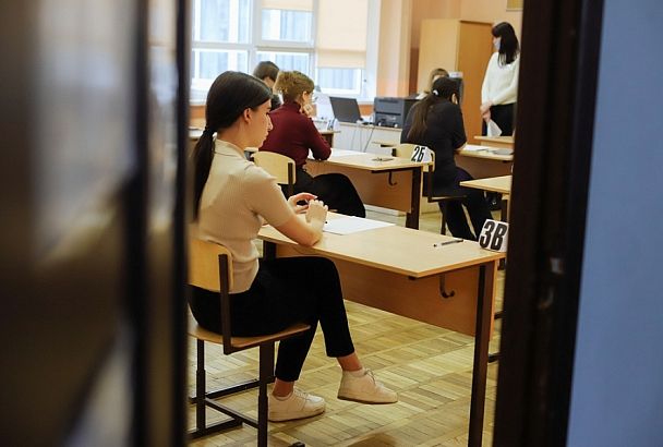 В Краснодарском крае более 3 тысяч выпускников сдали устную часть ЕГЭ по иностранным языкам