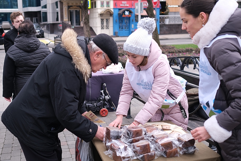 В Краснодаре проходит Всероссийская акция «Блокадный хлеб»