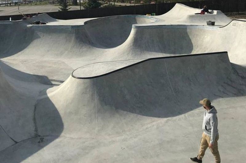 Бетонный скейт-парк построили в Юбилейном микрорайоне Краснодара  