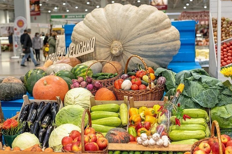 На «Кубанской ярмарке» аграрии продали продуктов на 84 млн рублей