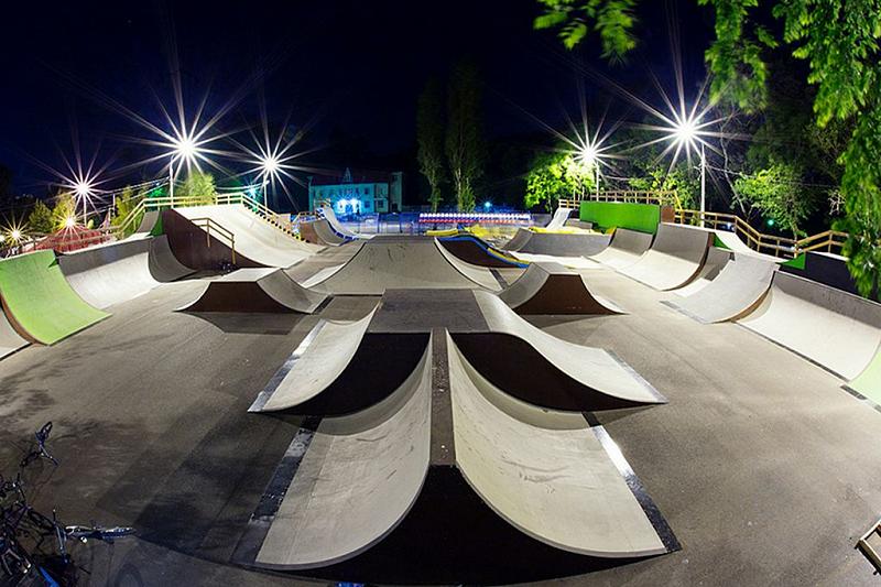 В горах Сочи построили скейт-парк для проведения Чемпионата России
