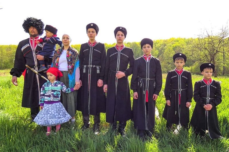 Глава Кубани Вениамин Кондратьев: «Казачья семья из Белореченского района живет по традициям предков»