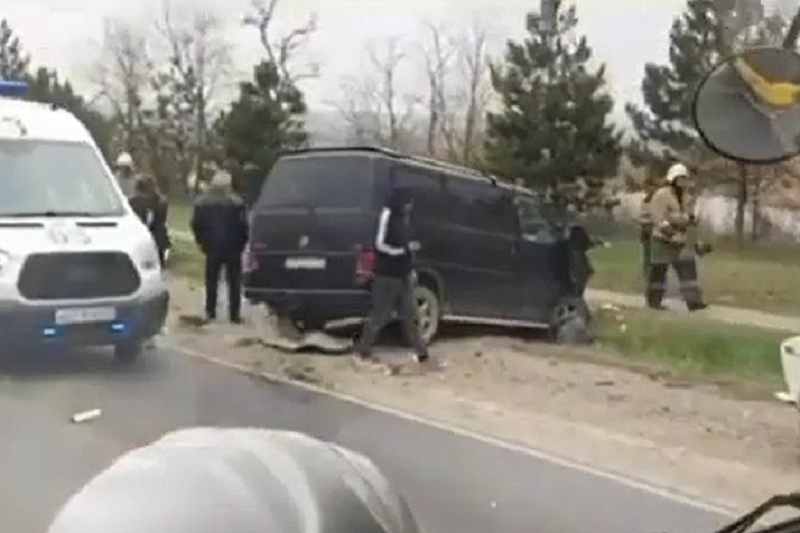 В Анапе в жестком ДТП погиб водитель ВАЗа