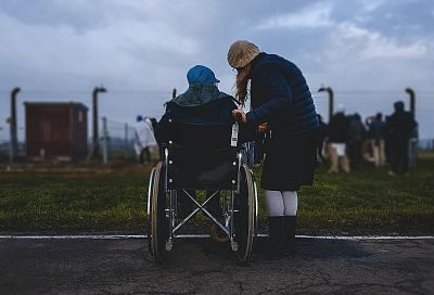 Социальные пенсии инвалидов защитят от списания за долги