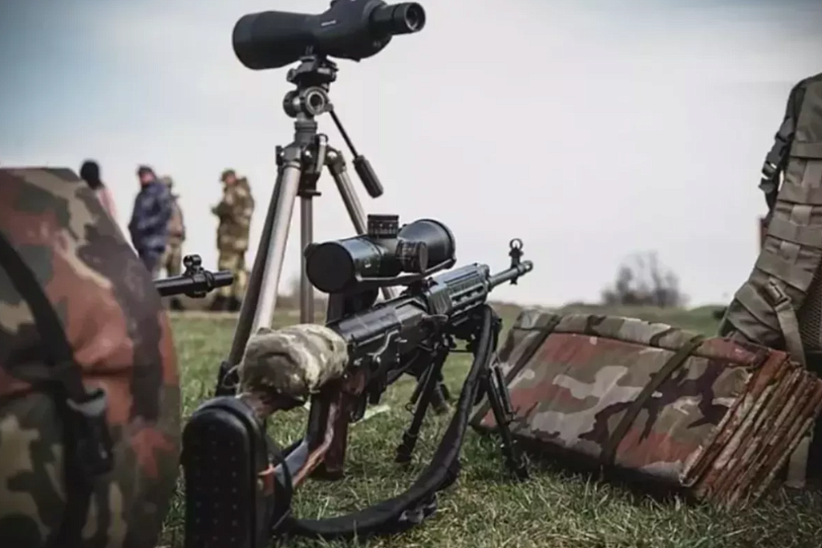 Российские военные взяли под контроль город Украинск в ДНР