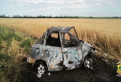 Двое взрослых и ребенок погибли в огненном ДТП на трассе в Краснодарском крае