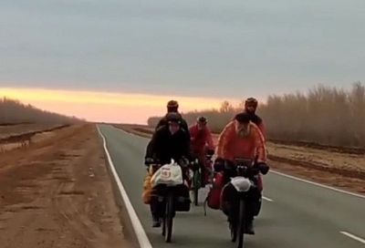 Члены экспедиции «РоссиЯ-2021» проехали на велосипедах 13 тысяч километров
