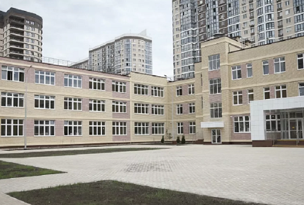 Ученики смогут бесплатно добираться до новой школы №17 на ул. им. Адмирала Крузенштерна в Краснодаре