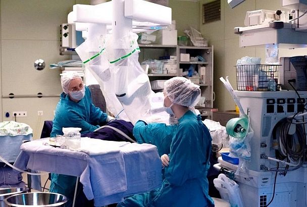 Первую в России операцию по сохранению репродуктивного здоровья с помощью робота-хирурга провели в Краснодаре