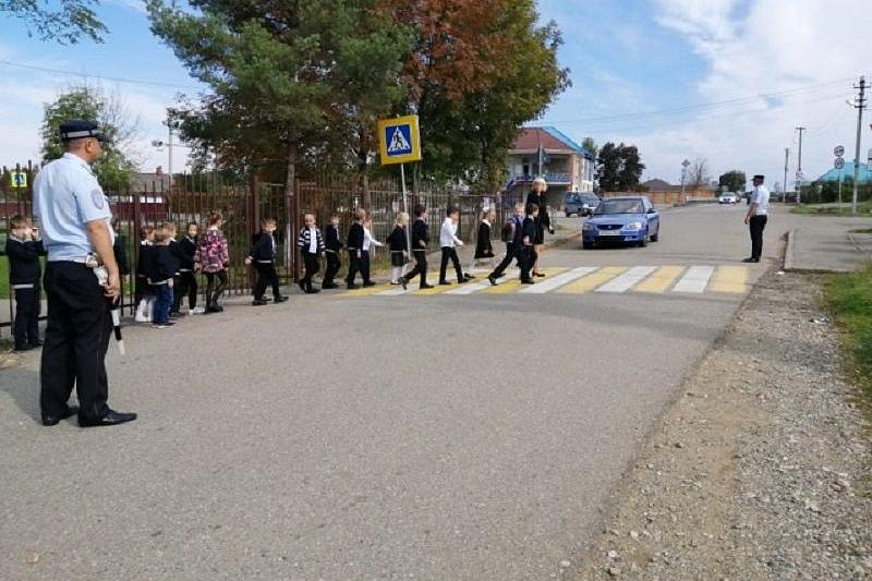 В Краснодарском крае проходят уроки безопасности для юных пешеходов