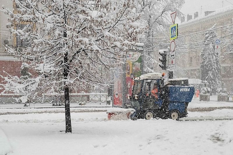 Снегопад, метель и сильный ветер: Краснодарский край готовится к удару стихии
