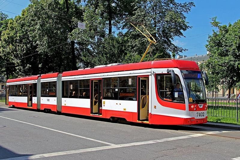 В Краснодар поставят еще 4 трехсекционных трамвая