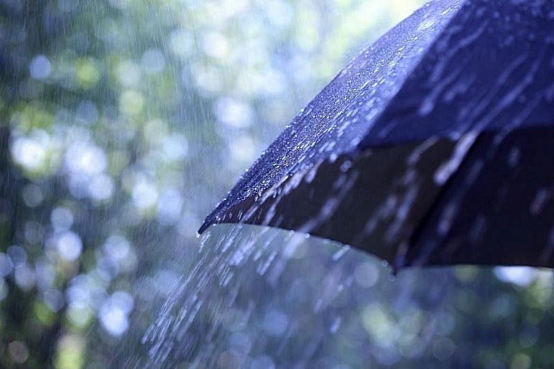 В Сочи 14 июня ожидается сильный дождь с грозой