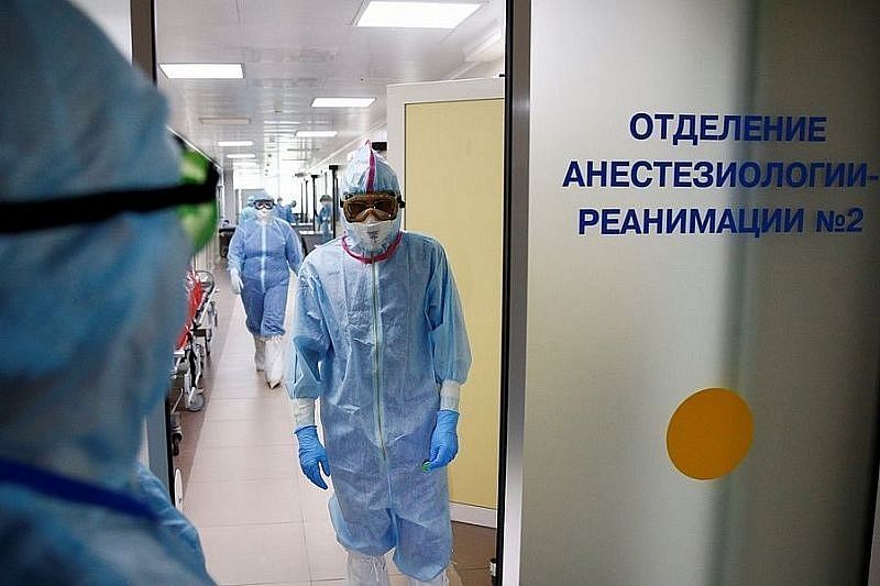 Число случаев заражения COVID-19 в России превысило 3,5 млн