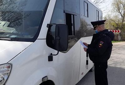 В Новороссийске сотрудники ДПС проверят водителей общественного транспорта и таксистов на соблюдение масочного режима