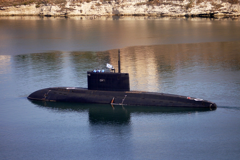 Подводная лодка «Новороссийск» вышла в море
