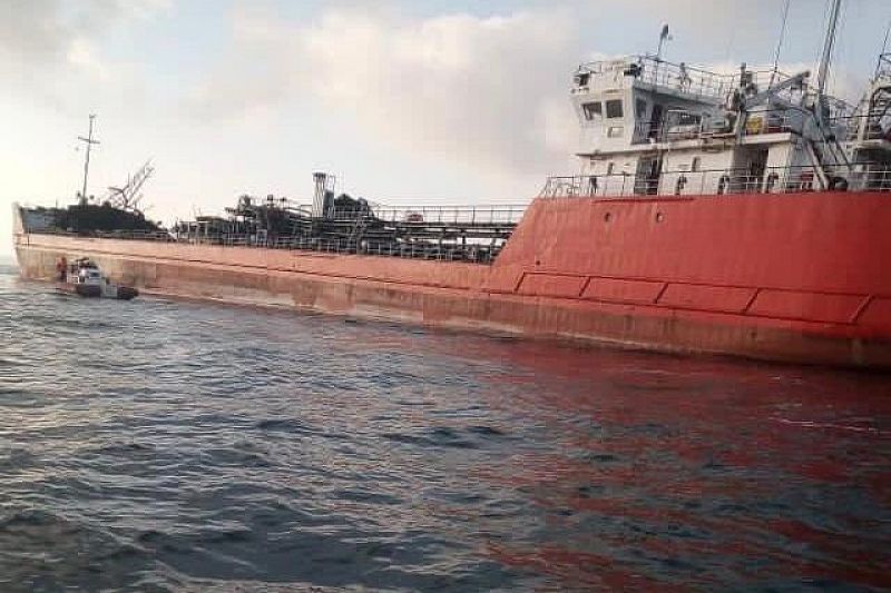 По факту взрыва на танкере «Генерал Ази Асланов» возбуждено уголовное дело