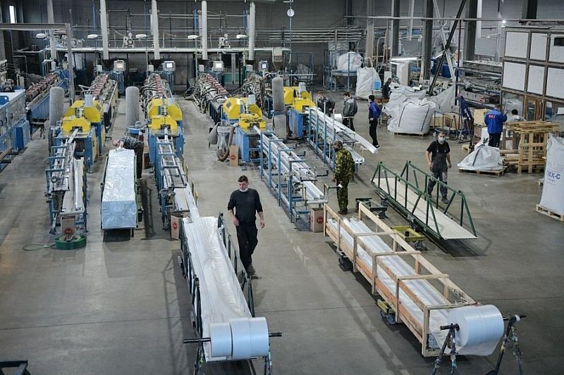Промышленные предприятия Краснодарского края реализовали продукцию на 254 млрд рублей