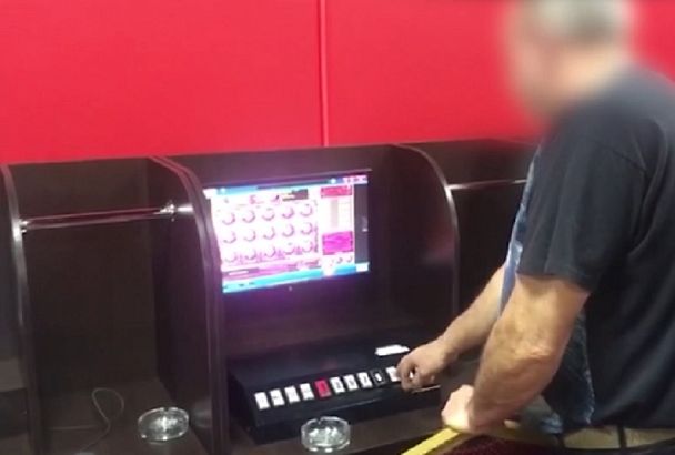 ФСБ и полиция накрыли два подпольных казино в Анапе