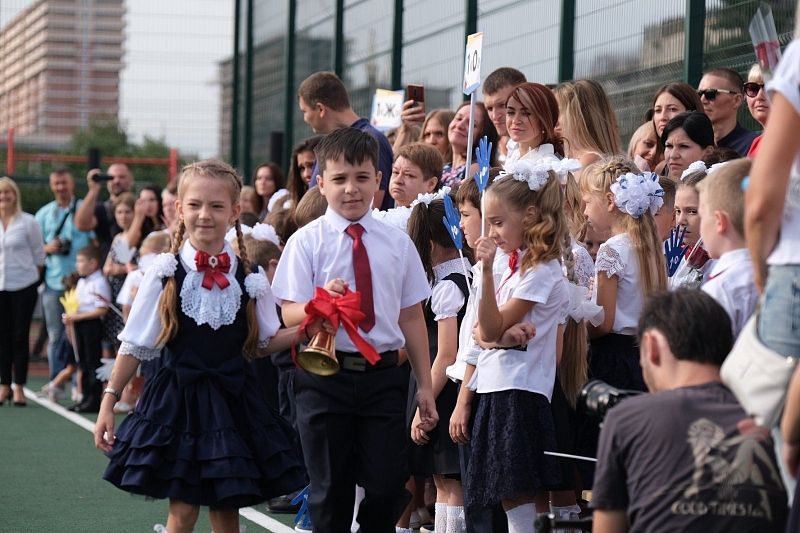 В День знаний в Краснодарском крае открылись 10 новых школ