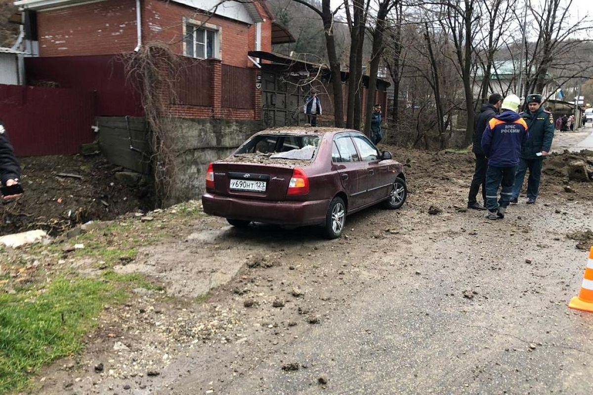 Момент взрыва пустого газопровода в Туапсе попал на видео