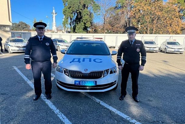 Полицейские Сочи доставили роженицу в больницу